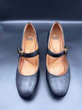Söfft Adalaide Leather Mary Jane Pumps